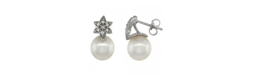 14k White Gold Stud Earrings