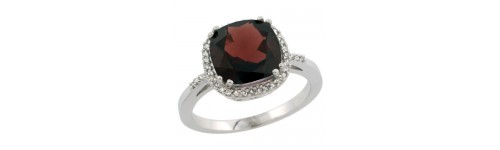 Garnet & Diamonds Silver Rings